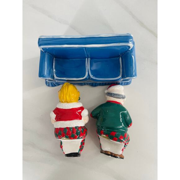 Christmas Salt & Pepper Set by Boston Warehouse Holiday Neighbors - Picture 4 of 9